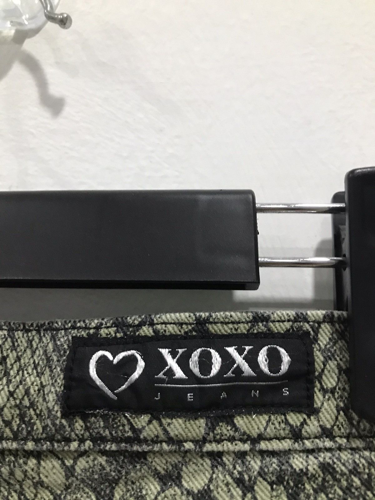 XOXO Xoxo snakes skin denim bootcut jeans Size US 28 / EU 44 - 16 Thumbnail