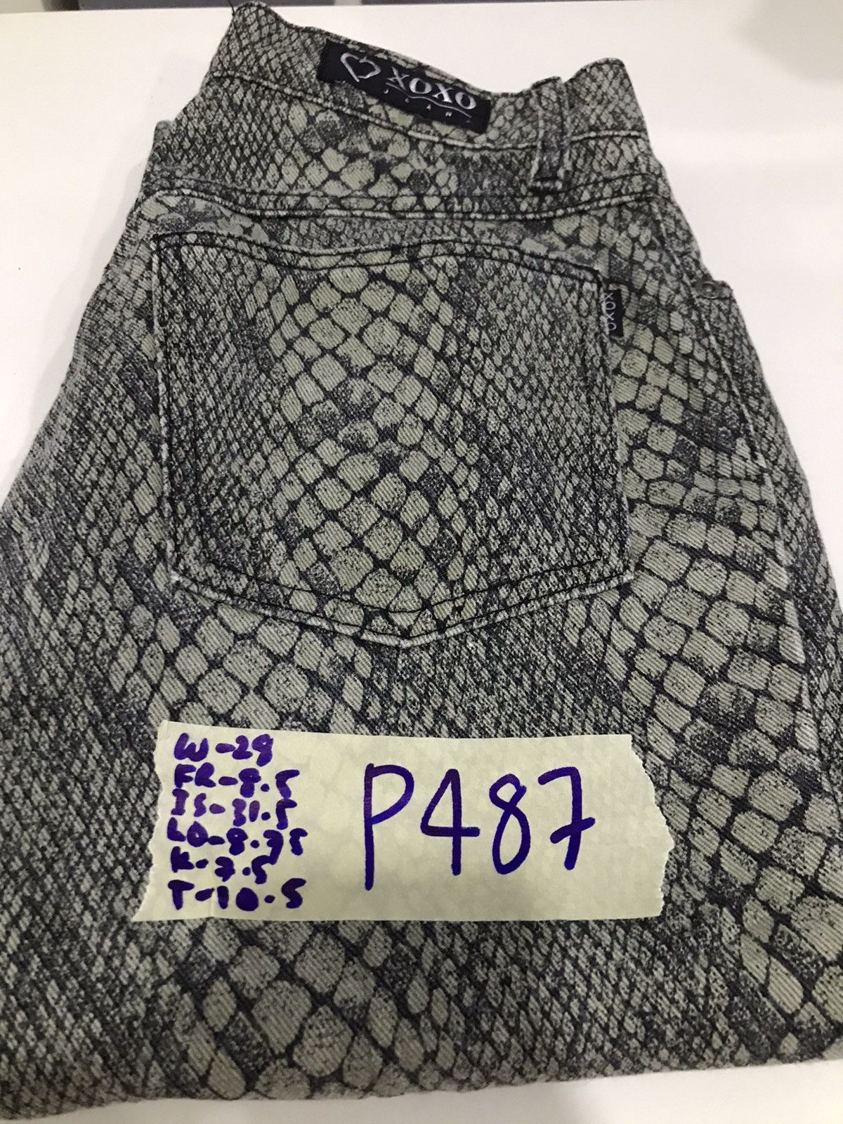 XOXO Xoxo snakes skin denim bootcut jeans Size US 28 / EU 44 - 22 Thumbnail