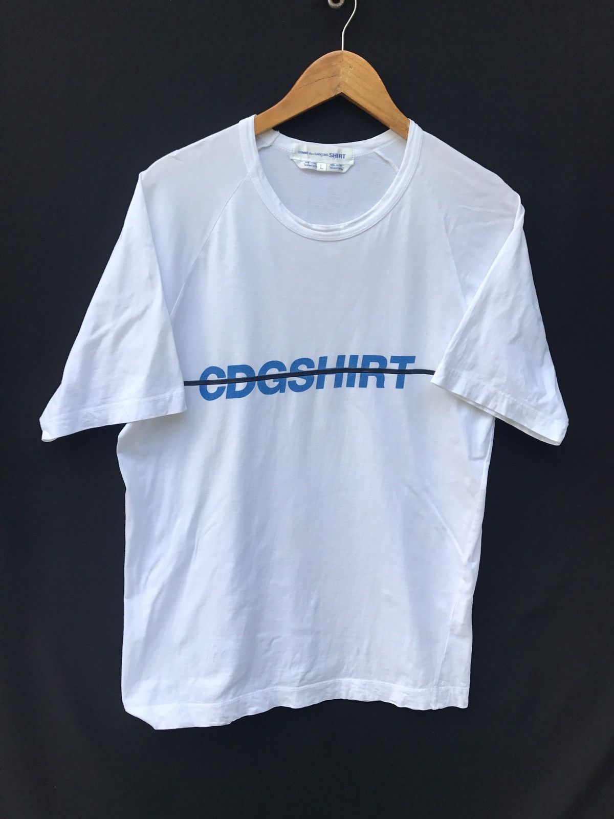 Comme des Garcons Comme des Garçons Shirt Cdg Spellout Shirt Japanese Designer Size US M / EU 48-50 / 2 - 1 Thumbnail