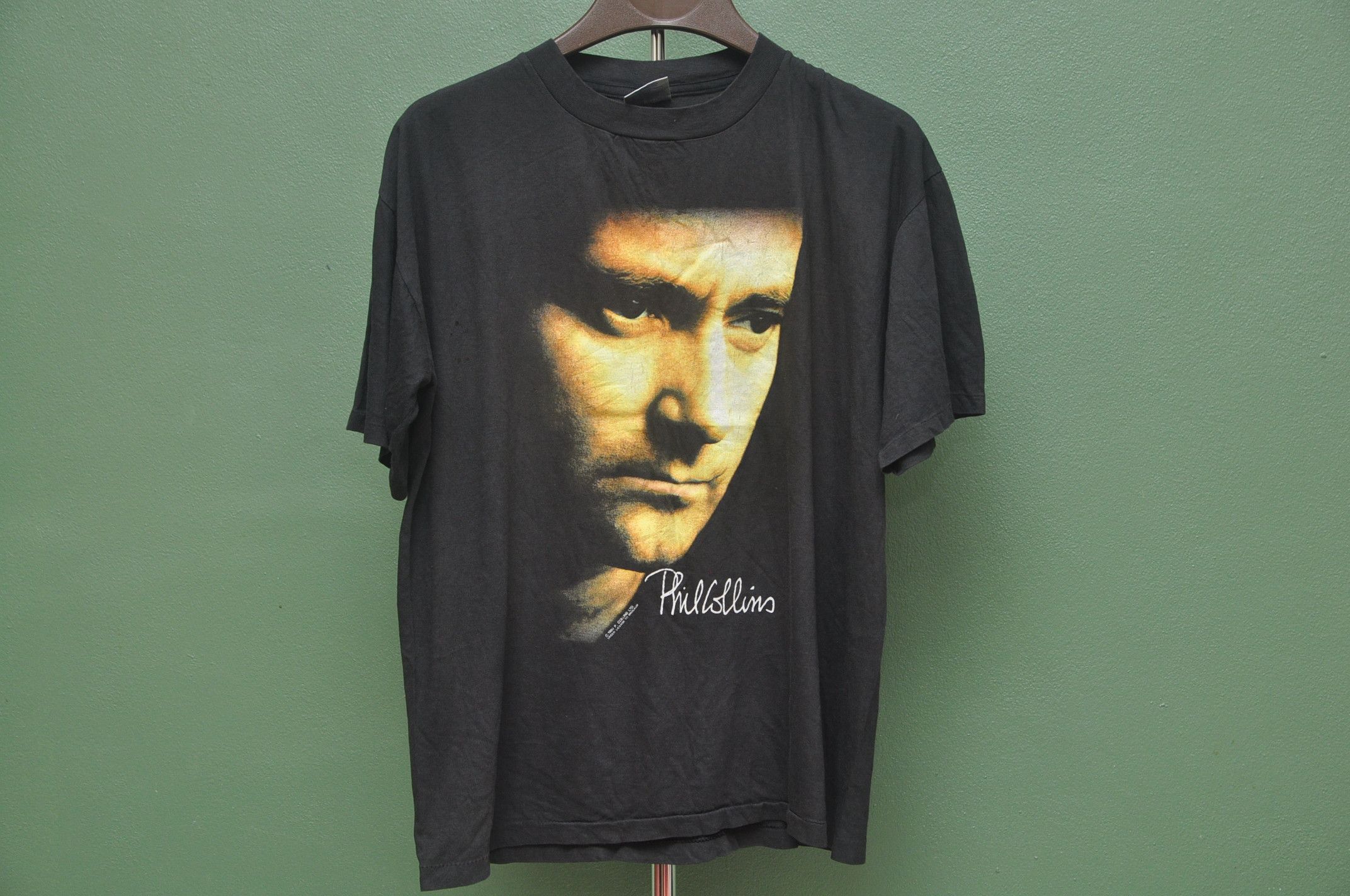 Band Tees × Vintage Vintage 90s Phil Collins But Seriously Tour 90s Shirt Size US L / EU 52-54 / 3 - 1 Thumbnail