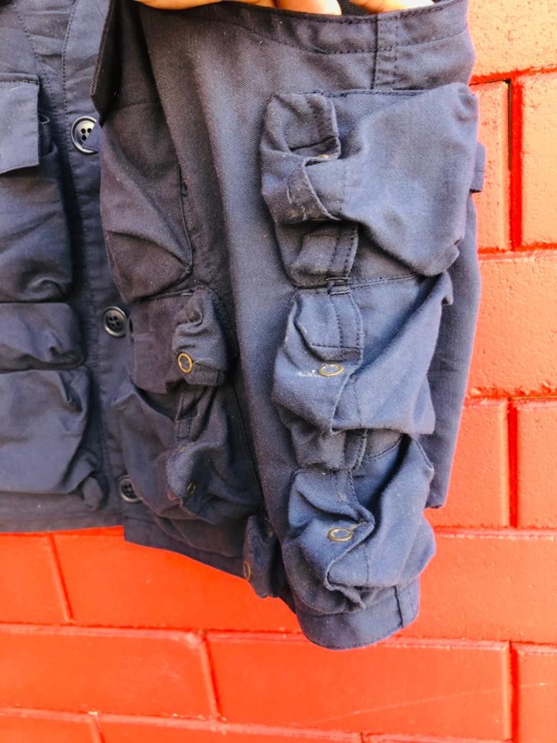 Japanese Brand Vintage Army Air Force Pocket Vest Travis Scott Fashion Size US L / EU 52-54 / 3 - 7 Thumbnail