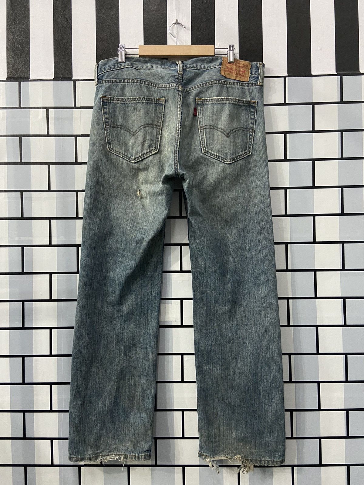 Levi's × Vintage Vintage Levi’s 559 Distressed Faded Blue Denim Pants Size US 34 / EU 50 - 2 Thumbnail