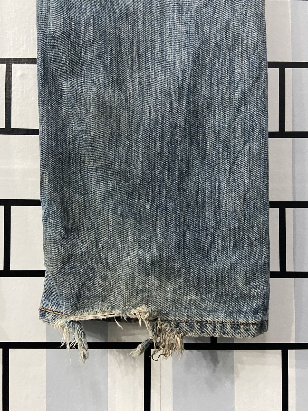 Levi's × Vintage Vintage Levi’s 559 Distressed Faded Blue Denim Pants Size US 34 / EU 50 - 15 Thumbnail