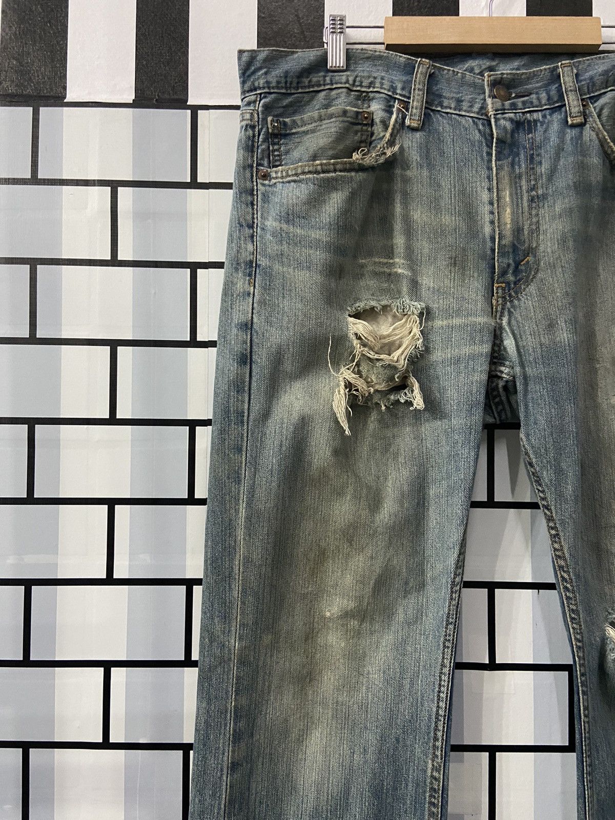 Levi's × Vintage Vintage Levi’s 559 Distressed Faded Blue Denim Pants Size US 34 / EU 50 - 7 Thumbnail