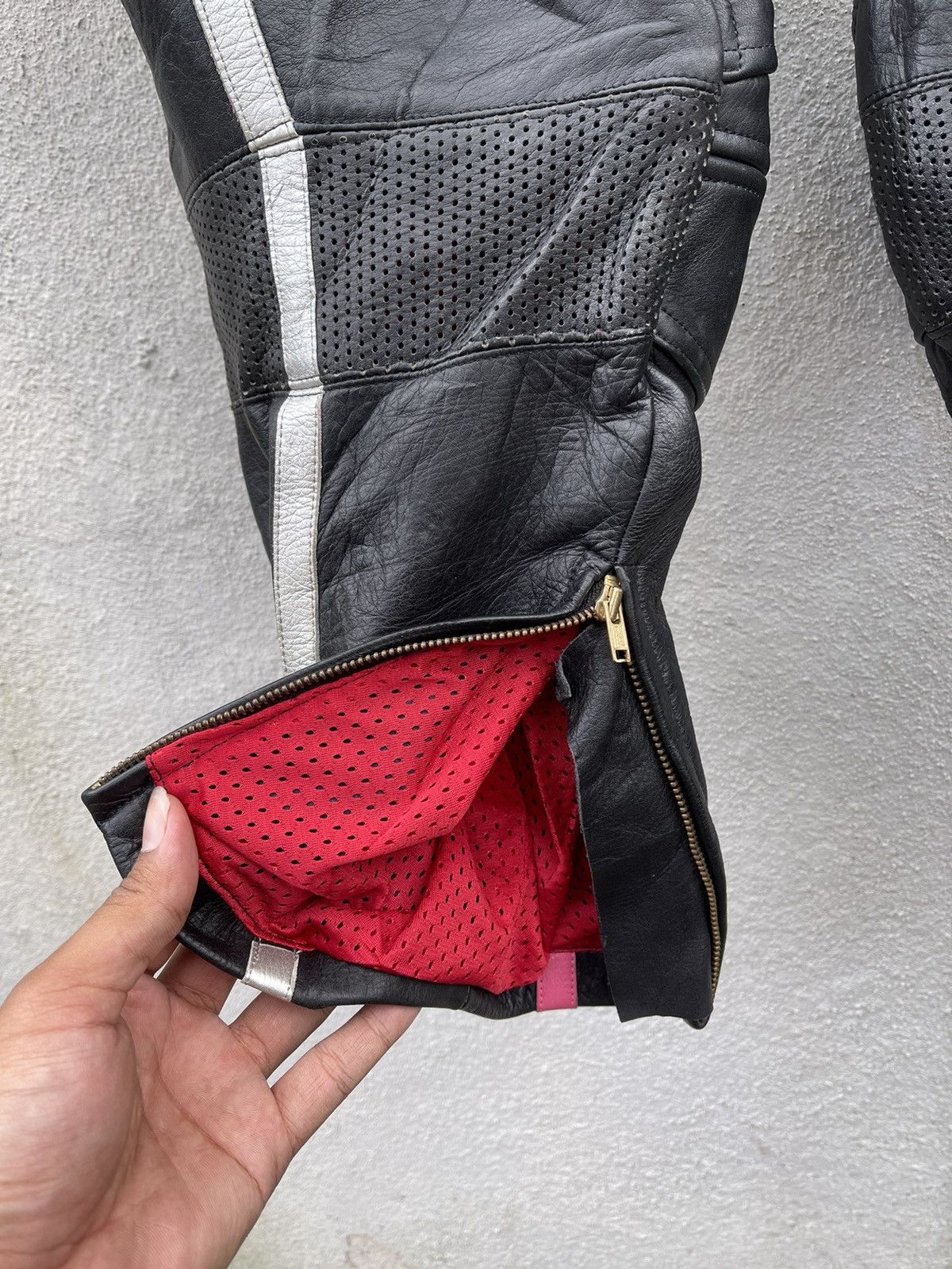 Genuine Leather × Vintage Rubi Motorcycle Racing pants fully leather with padding Size US 30 / EU 46 - 15 Thumbnail