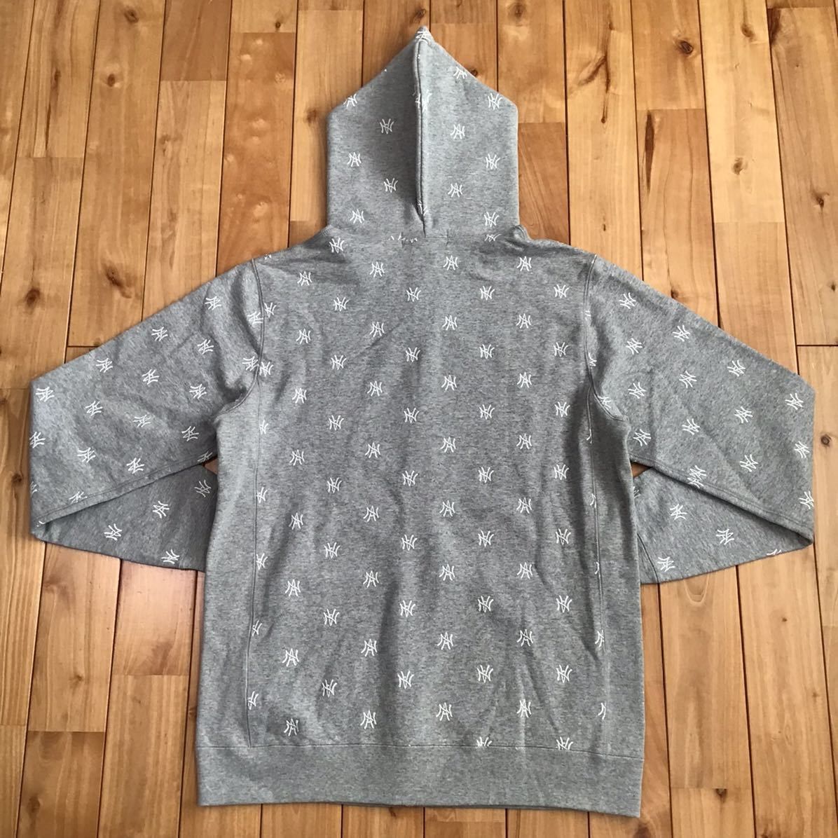 Bape × Neighborhood BAPE × NEIGHBORHOOD LOGO Full zip hoodie Gray Size US L / EU 52-54 / 3 - 2 Thumbnail