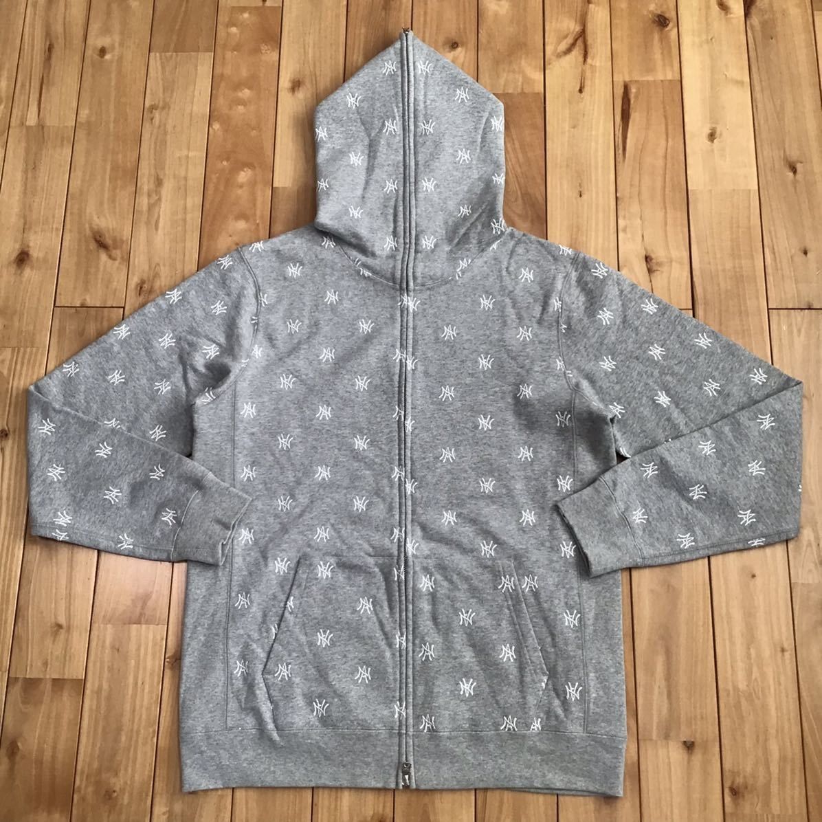Bape × Neighborhood BAPE × NEIGHBORHOOD LOGO Full zip hoodie Gray Size US L / EU 52-54 / 3 - 1 Thumbnail