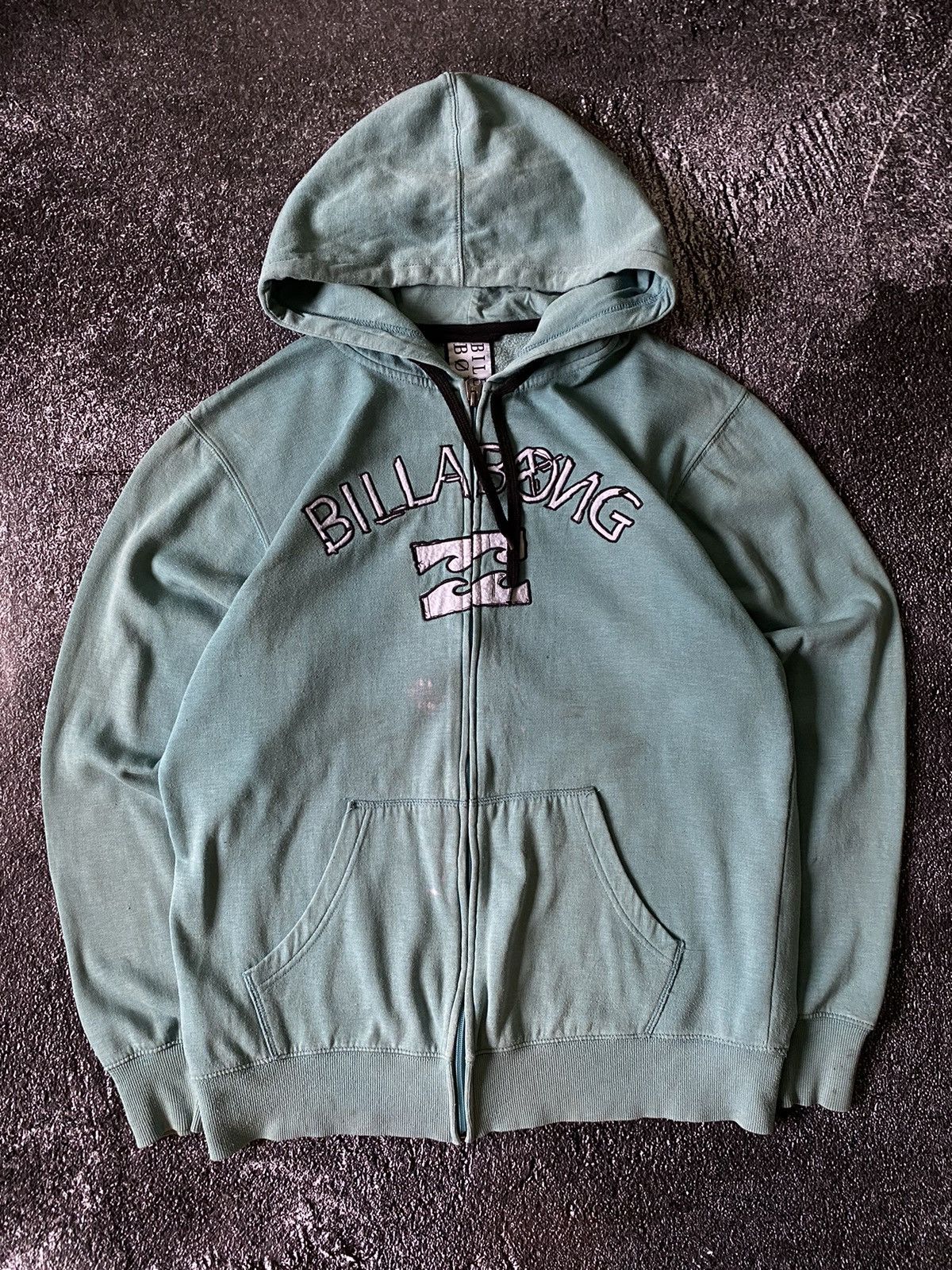 Billabong Y2K Billabong Hoodie embroidered zip Vintage Size US XL / EU 56 / 4 - 1 Thumbnail
