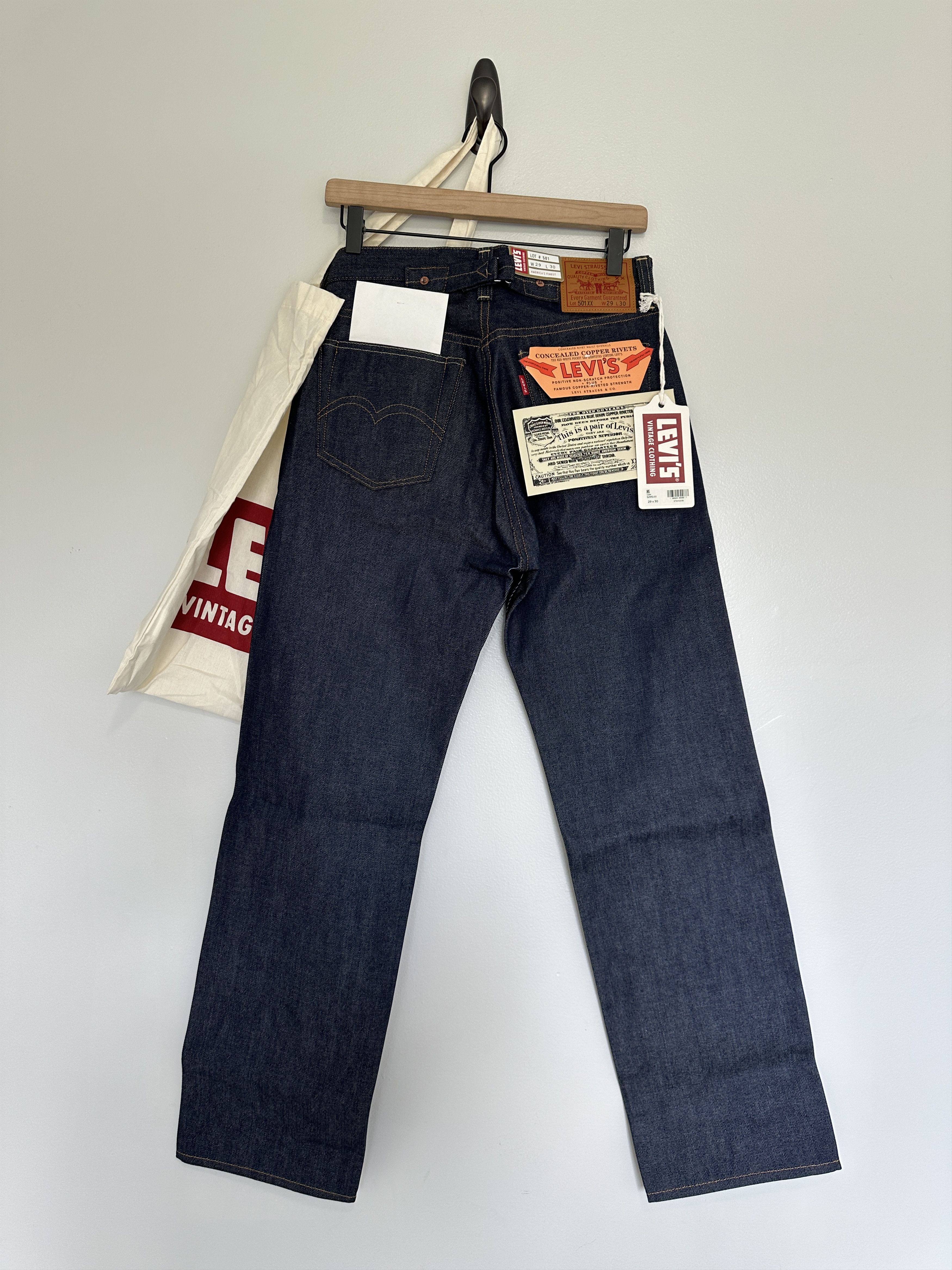 Levi's Vintage Clothing Levi's Vintage Clothing 1937 501 RAW SELVEDGE