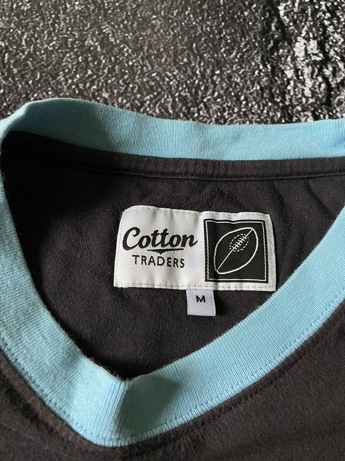 Cotton Traders Cotton traders Leicester Tigers rugby T-Shirt jersey Size US M / EU 48-50 / 2 - 5 Thumbnail