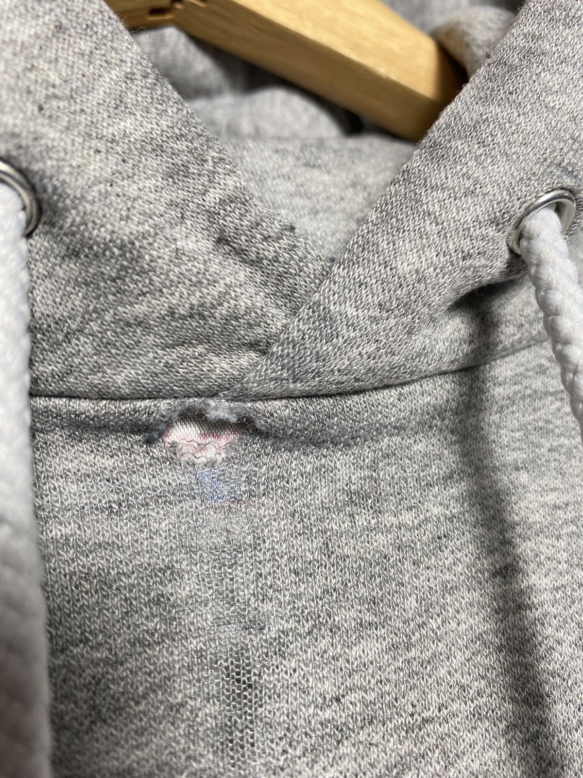 Japanese Brand Vintage Hume Skateboard Distressed Hoodies Hooksup Birdhouse Size US XL / EU 56 / 4 - 9 Thumbnail