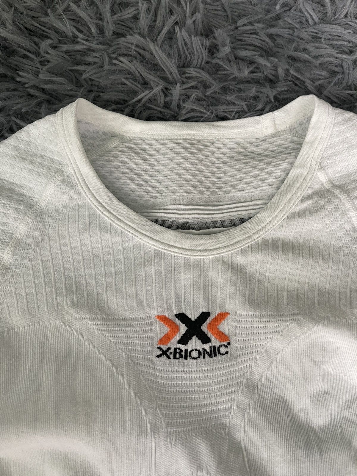 Designer X-Bionic gorpcore style outdoor cycle t-shirt Size L / US 10 / IT 46 - 2 Thumbnail