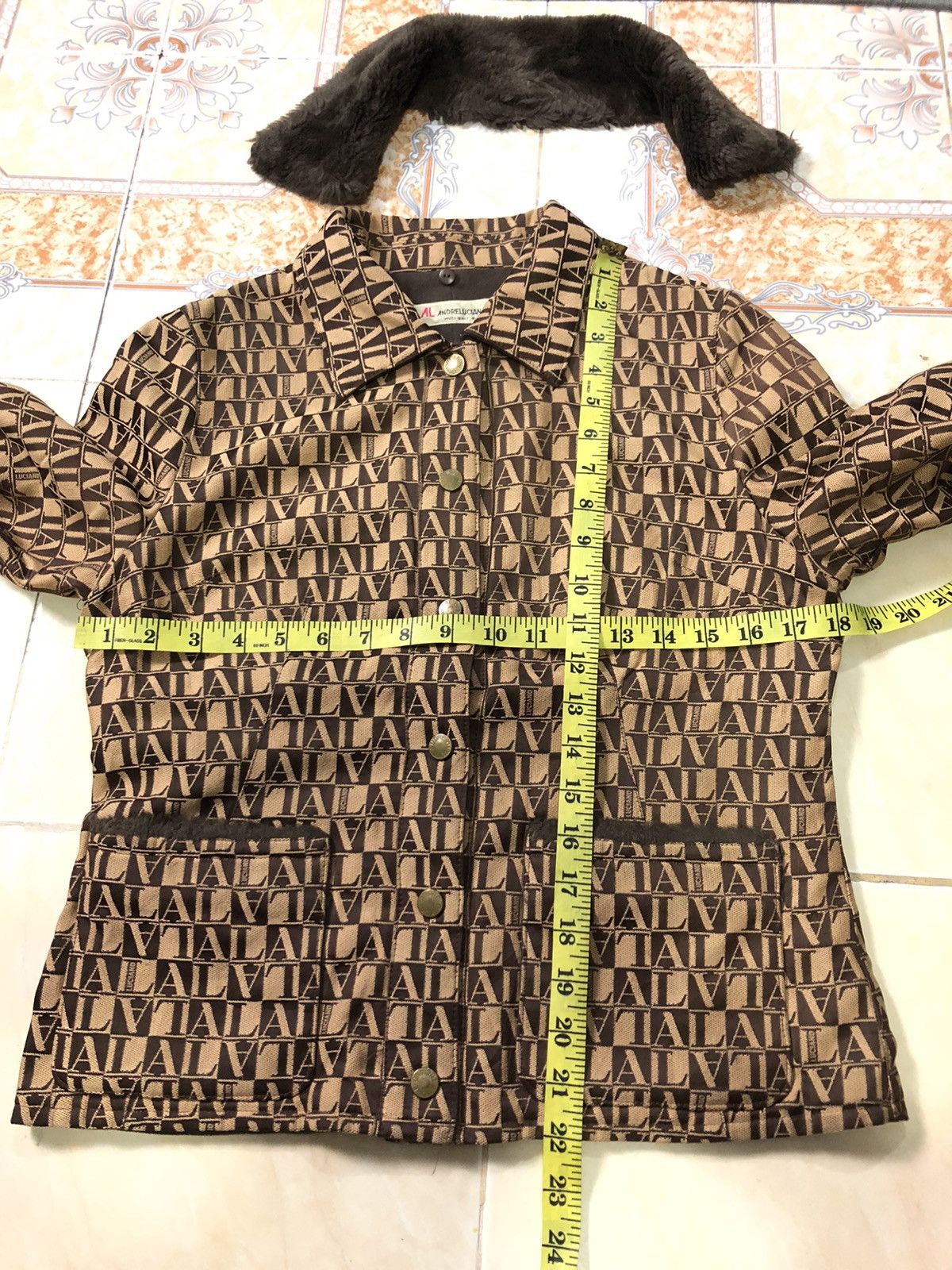 Andreluciano RARE🔥 VINTAGE ANDRELUCIANO MONOGRAM JACKET Size S / US 4 / IT 40 - 10 Thumbnail