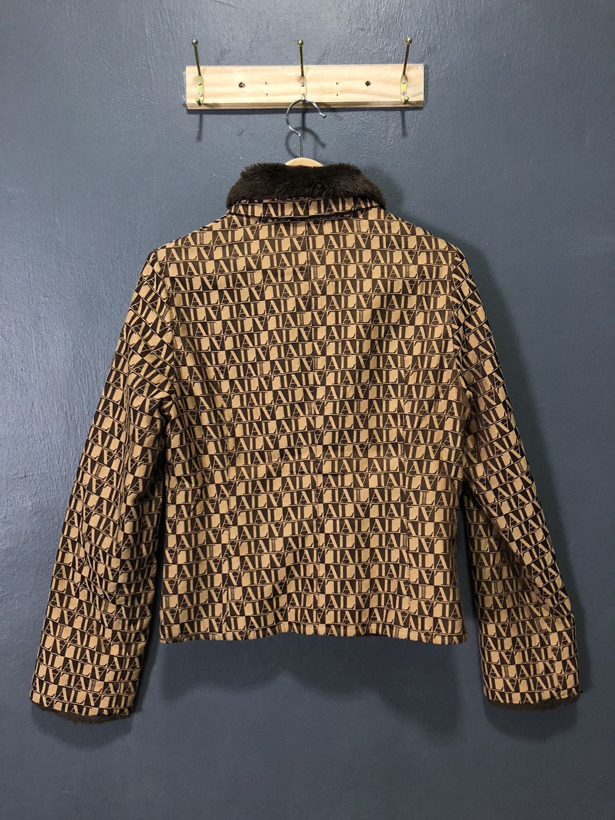 Andreluciano RARE🔥 VINTAGE ANDRELUCIANO MONOGRAM JACKET Size S / US 4 / IT 40 - 4 Thumbnail