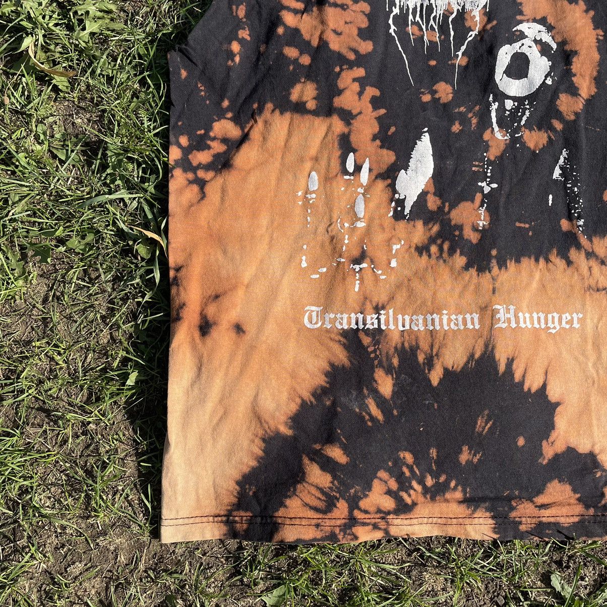 Vintage Vintage Y2K Thrashed Graphic Tee Dark Horror Streetwear L Size US L / EU 52-54 / 3 - 3 Thumbnail