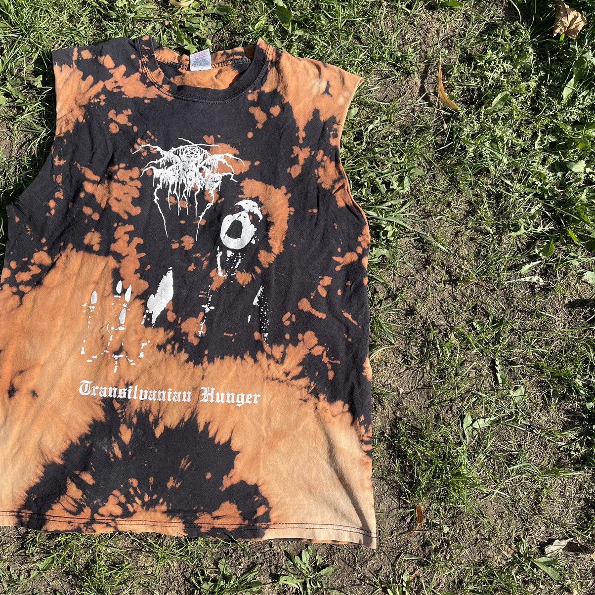 Vintage Vintage Y2K Thrashed Graphic Tee Dark Horror Streetwear L Size US L / EU 52-54 / 3 - 2 Thumbnail