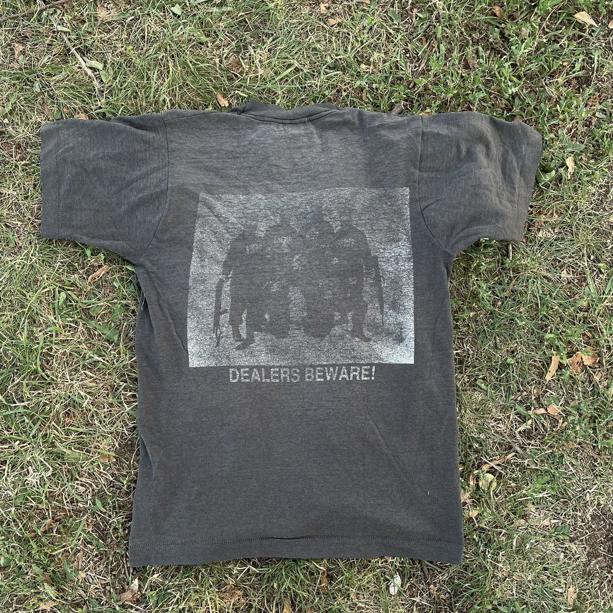 Band Tees Vintage 90s Dealers Sherif Faded Band Rock Streetwear Size US M / EU 48-50 / 2 - 1 Thumbnail