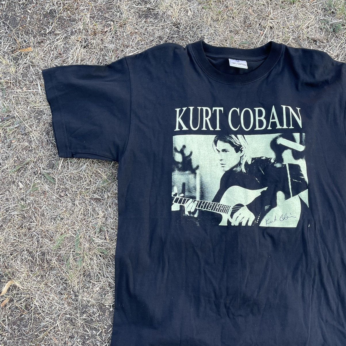 Vintage Vintage 90s Kurt Cobain Nirvana Band Tee Faded Black Grail M Size US M / EU 48-50 / 2 - 3 Thumbnail