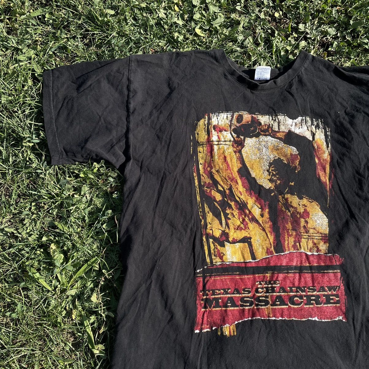 Band Tees Vintage 90s Texas Chainsaw Dead Face Horror Print Tee Size US XL / EU 56 / 4 - 3 Thumbnail