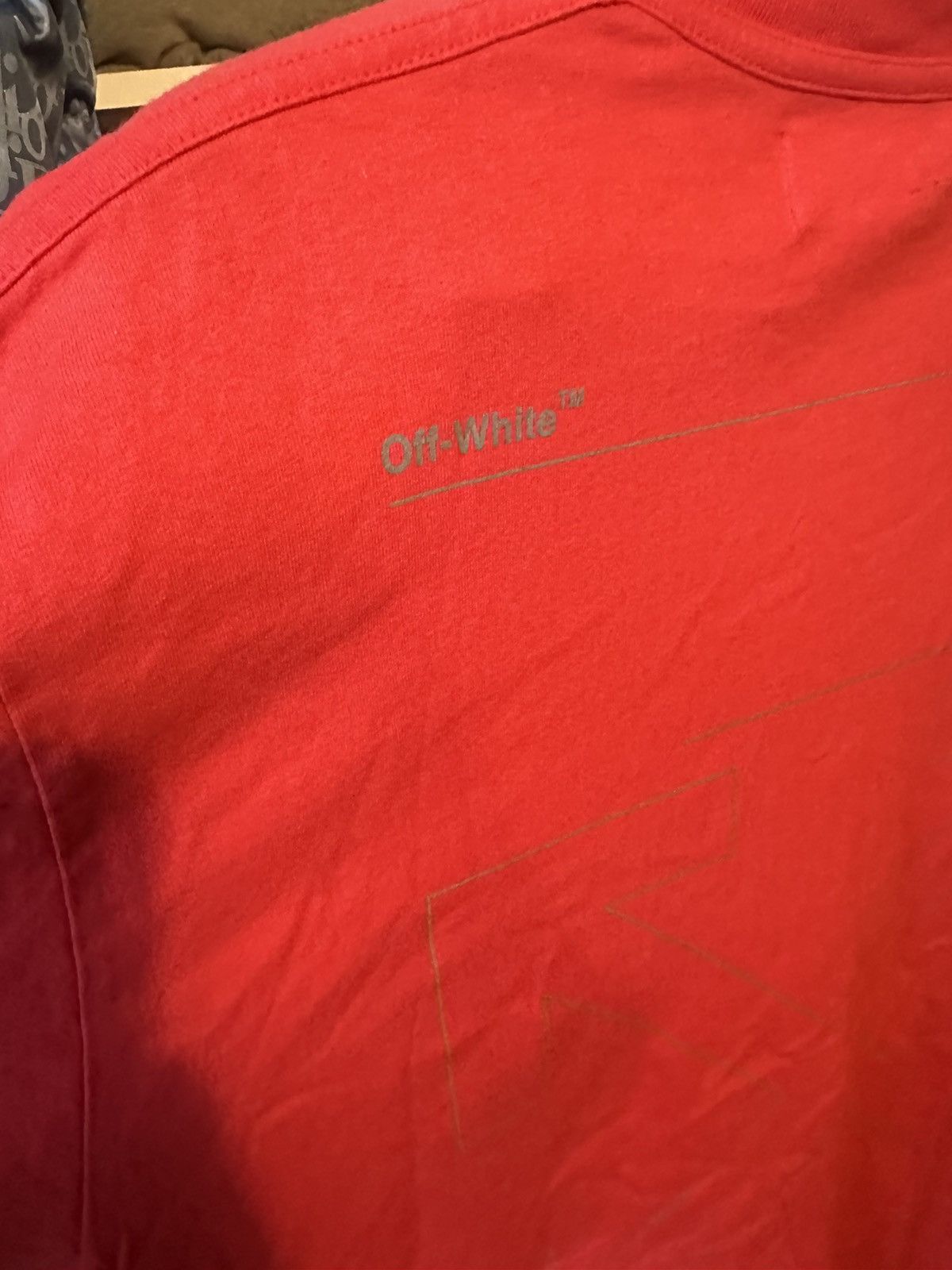 Off white t shirt