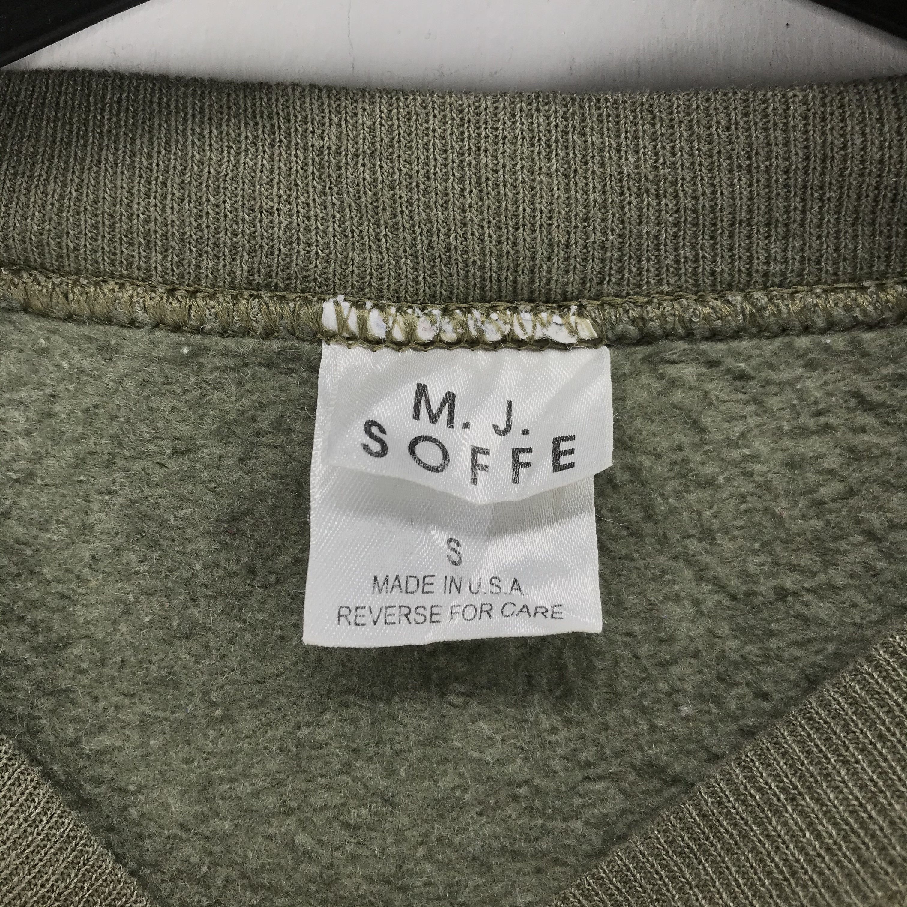 Vintage Vintage M.J. SOFFE USMC Crewneck Sweatshirt #2152-44 Size US S / EU 44-46 / 1 - 6 Thumbnail