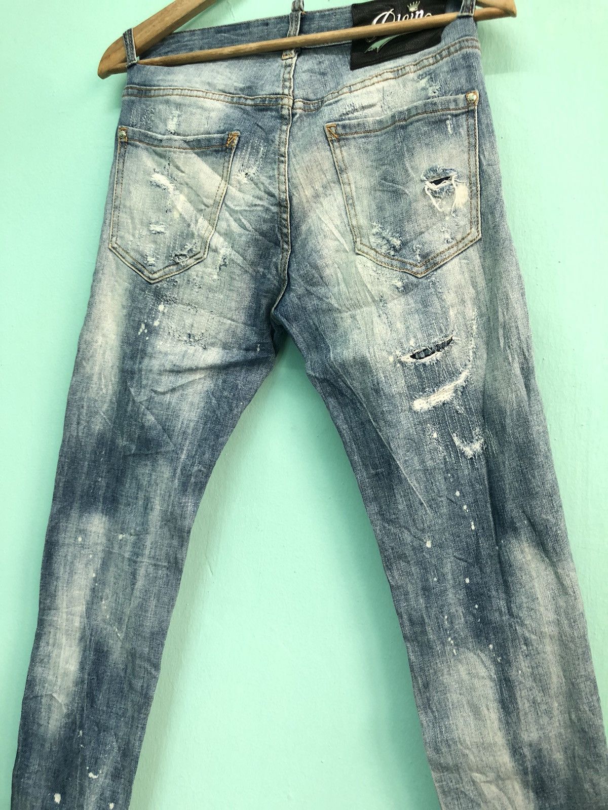Philipp Plein PHILIPP PLEIN RIPPED DISTRESSED STRAIGHT CUT DENIM JEANS Size US 29 - 12 Thumbnail