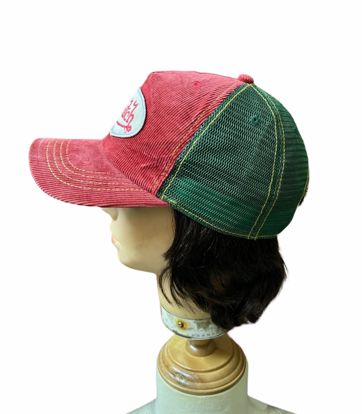 Von Dutch Rare Von Dutch Velvet Trucker Hats Size ONE SIZE - 2 Thumbnail