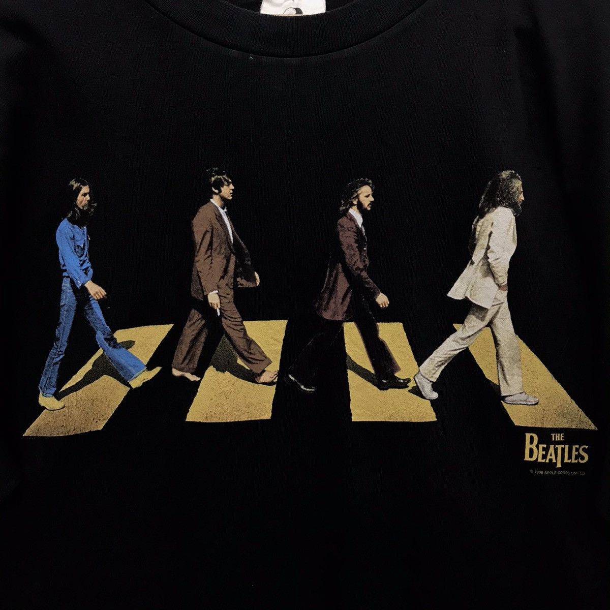 Band Tees × Vintage *Rare!! Vintage Band Tees The Beatles Abbey Road 1996s Size US L / EU 52-54 / 3 - 7 Thumbnail