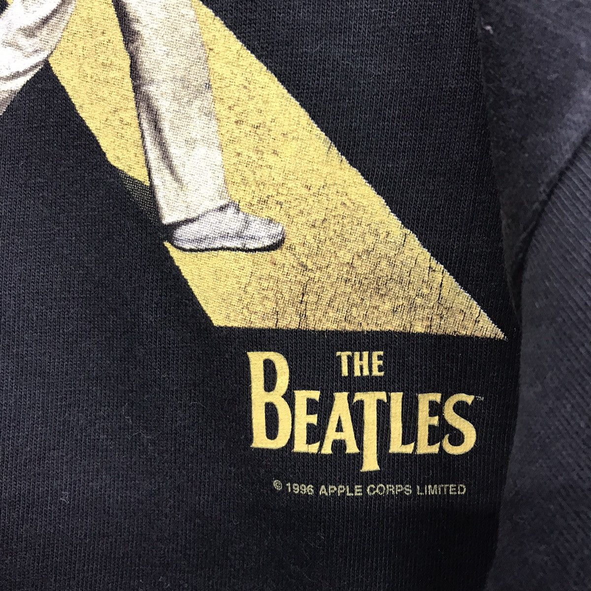 Band Tees × Vintage *Rare!! Vintage Band Tees The Beatles Abbey Road 1996s Size US L / EU 52-54 / 3 - 8 Thumbnail