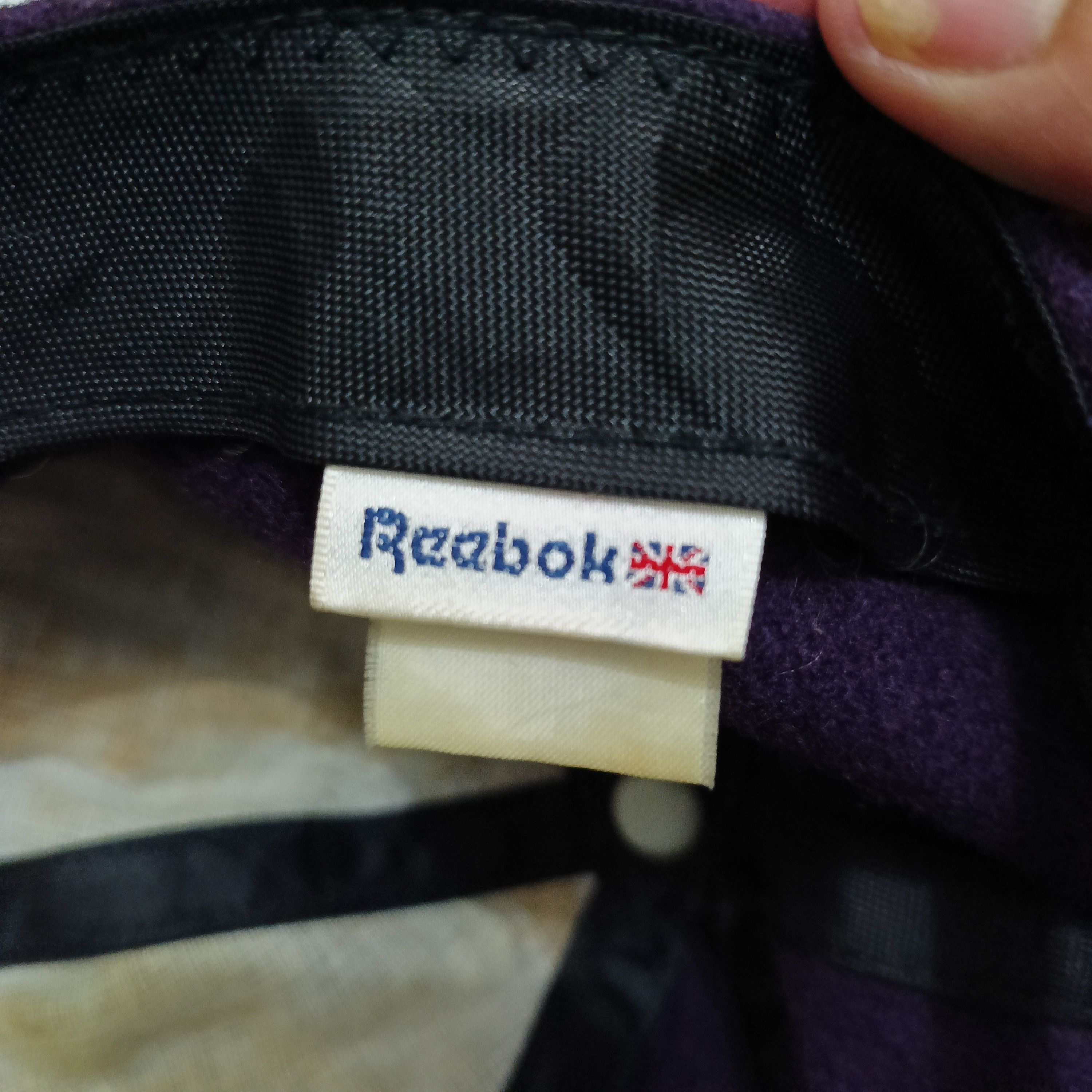 Reebok Vintage Rare Reebok Wool Cap embroidered logo Size ONE SIZE - 8 Thumbnail