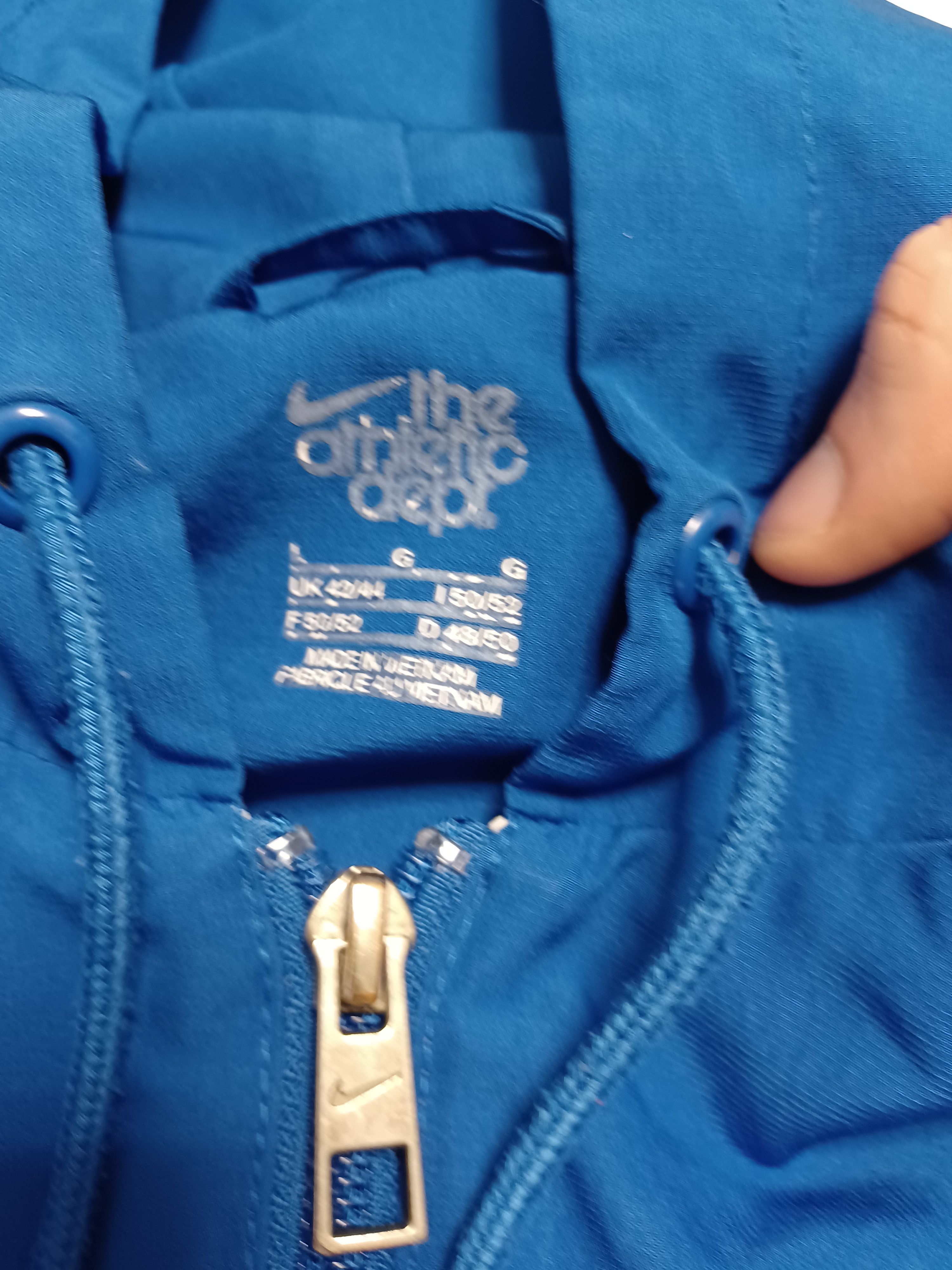 Nike Nike light jacket 2010 vintage rare Size US L / EU 52-54 / 3 - 6 Thumbnail
