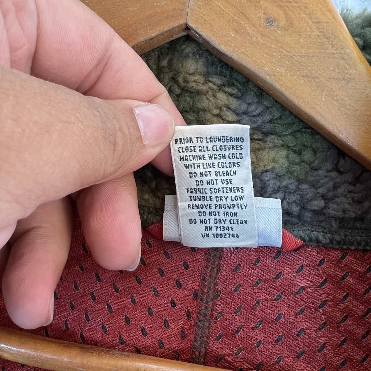 Japanese Brand VINTAGE L.L.BEAN FLEECE VEST CAMO DESIGN FULL RRINTED Size US XL / EU 56 / 4 - 11 Thumbnail