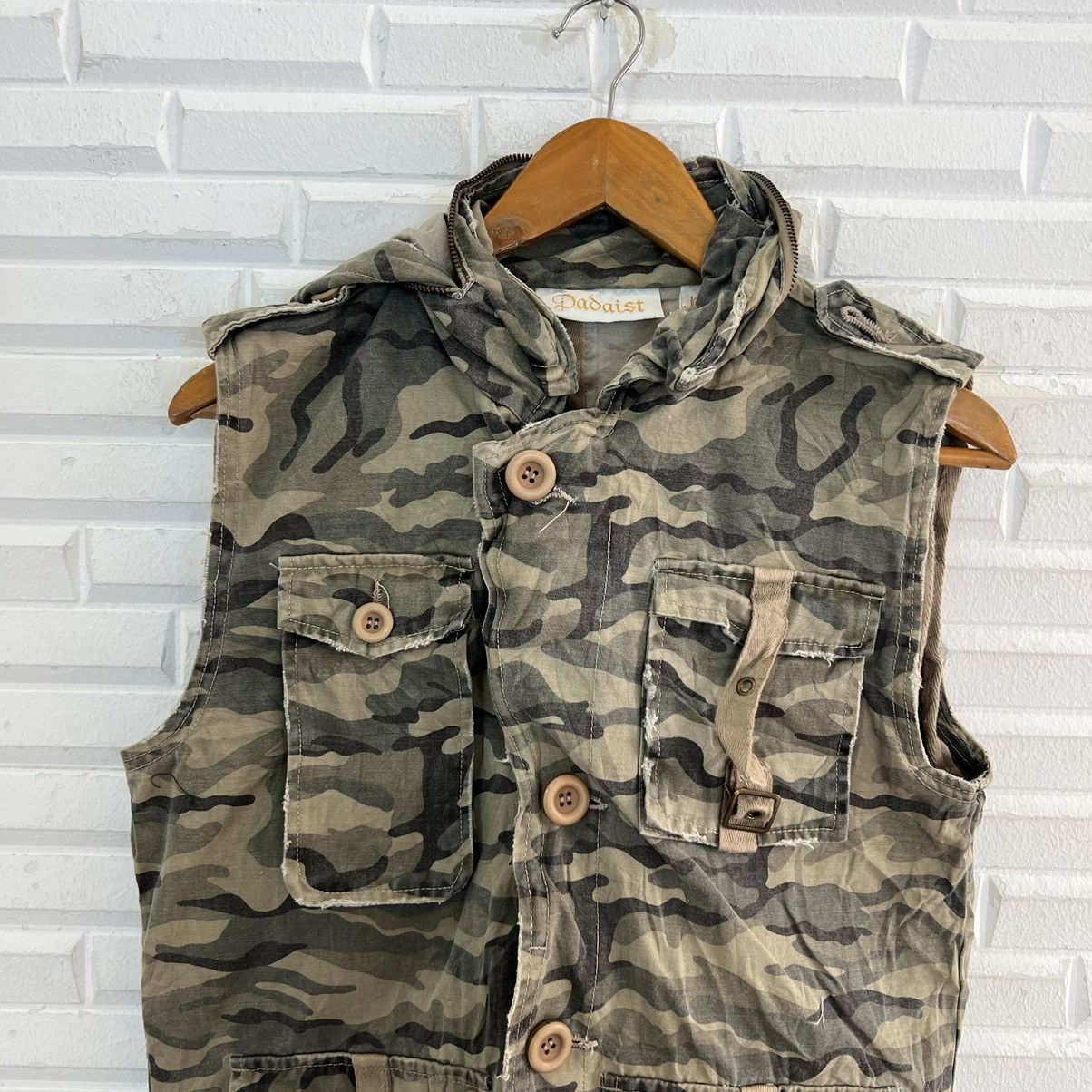 Japanese Brand VINTAGE DABAIST CAMO DESIGN FULLPRINT VEST Size US L / EU 52-54 / 3 - 3 Thumbnail
