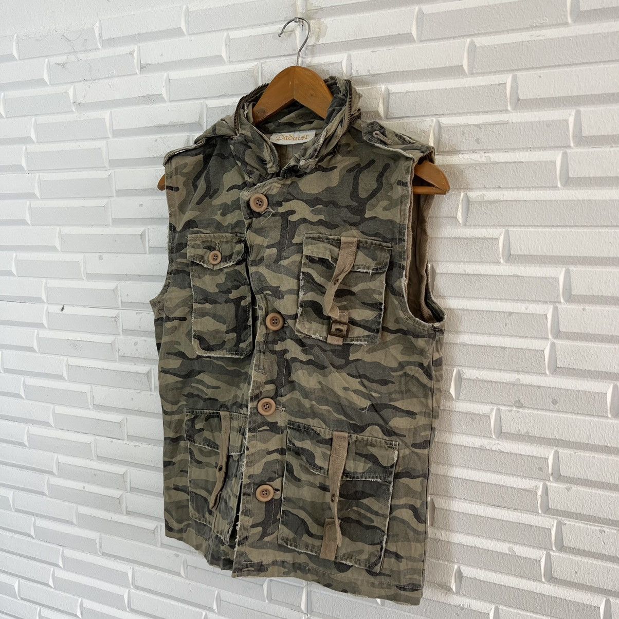 Japanese Brand VINTAGE DABAIST CAMO DESIGN FULLPRINT VEST Size US L / EU 52-54 / 3 - 2 Thumbnail