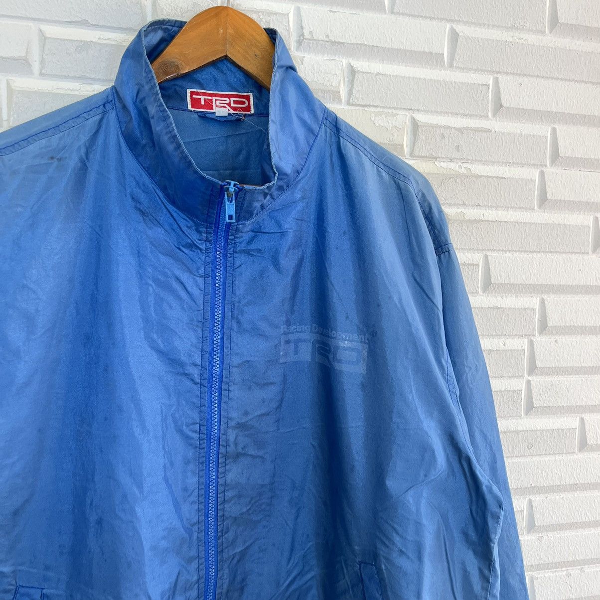 Japanese Brand VINTAGE TOYOTA RACING DEVELOPMENT TRD BIG LOGO LIGHT JACKET Size US L / EU 52-54 / 3 - 4 Thumbnail