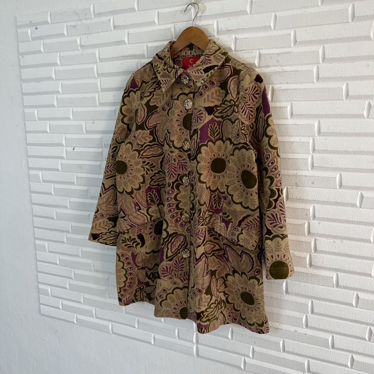 Hysteric Glamour VINTAGE ANIMA FULL PRINT FLOWER NAVAJO DESIGN JACKET Size US L / EU 52-54 / 3 - 2 Thumbnail