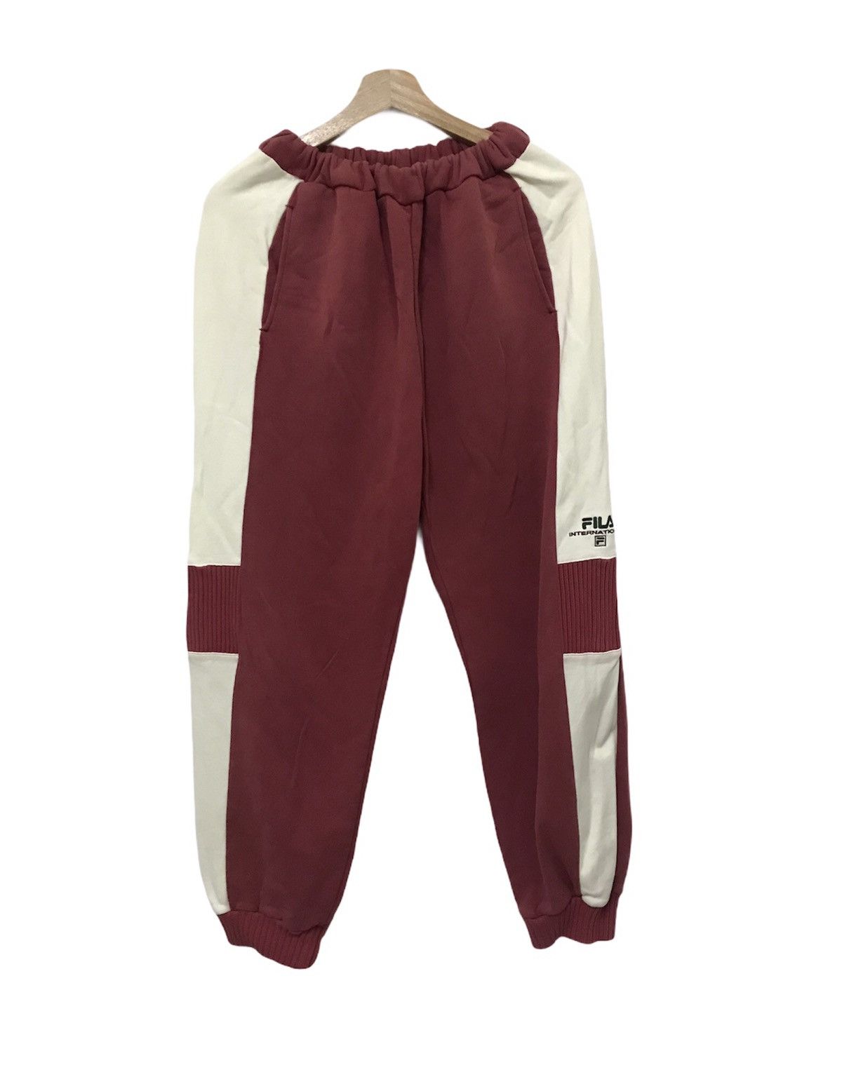 Fila × Vintage Vintage Fila Joggerpants Small Logo Size US 32 / EU 48 - 1 Thumbnail