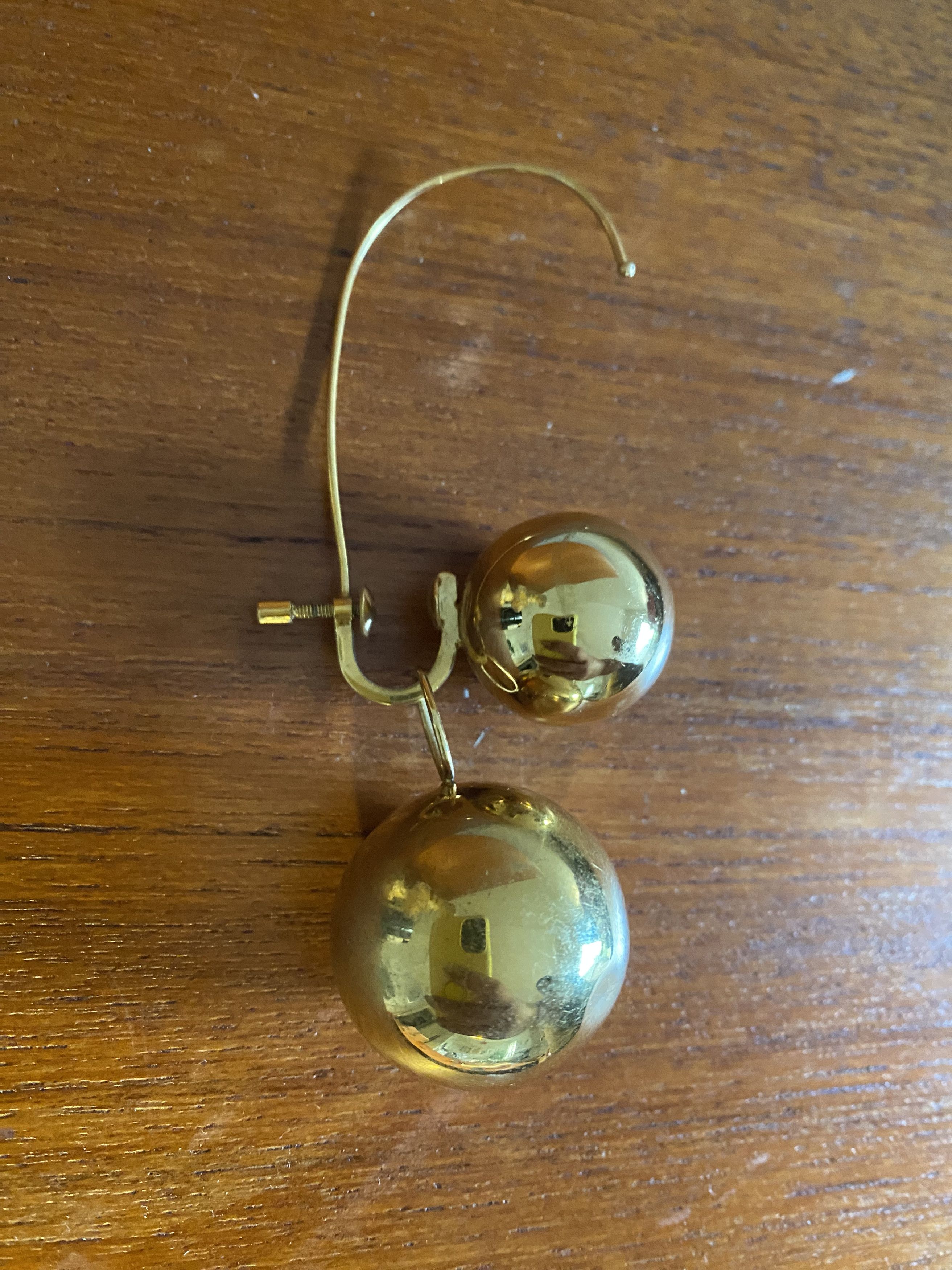 Maison Margiela Maison Margiela Gold Hoop Double Sphere Ear Cuff Size ONE SIZE - 3 Thumbnail