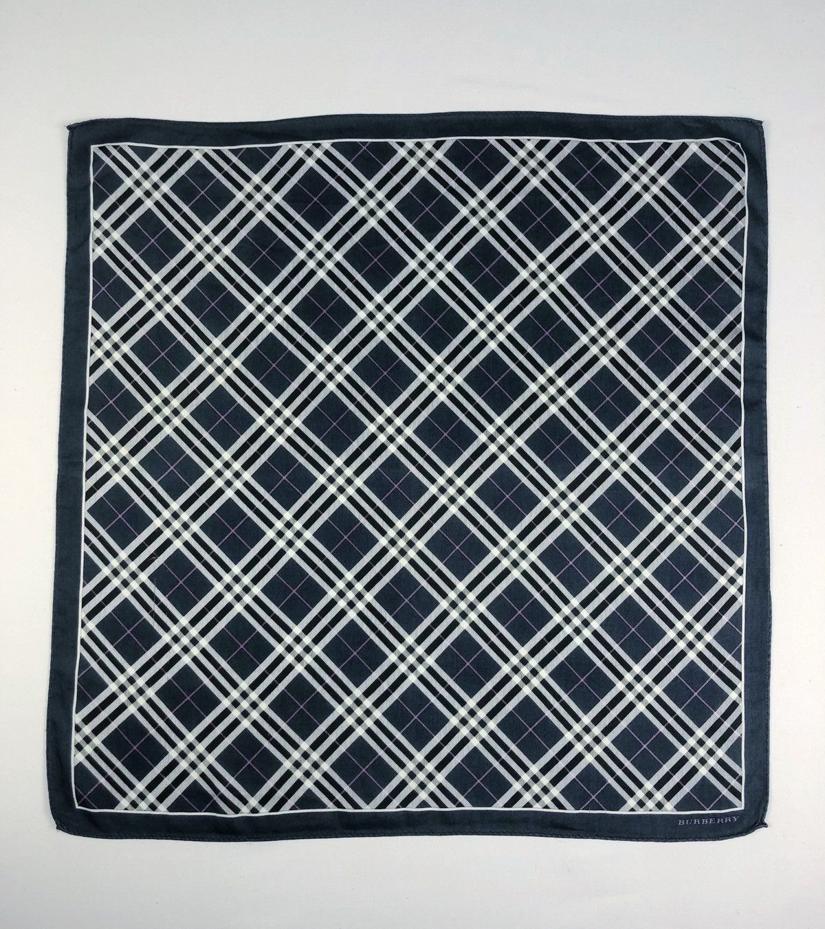 Burberry Rare Burberry Nova Check Bandana Handkerchief Size ONE SIZE - 2 Thumbnail