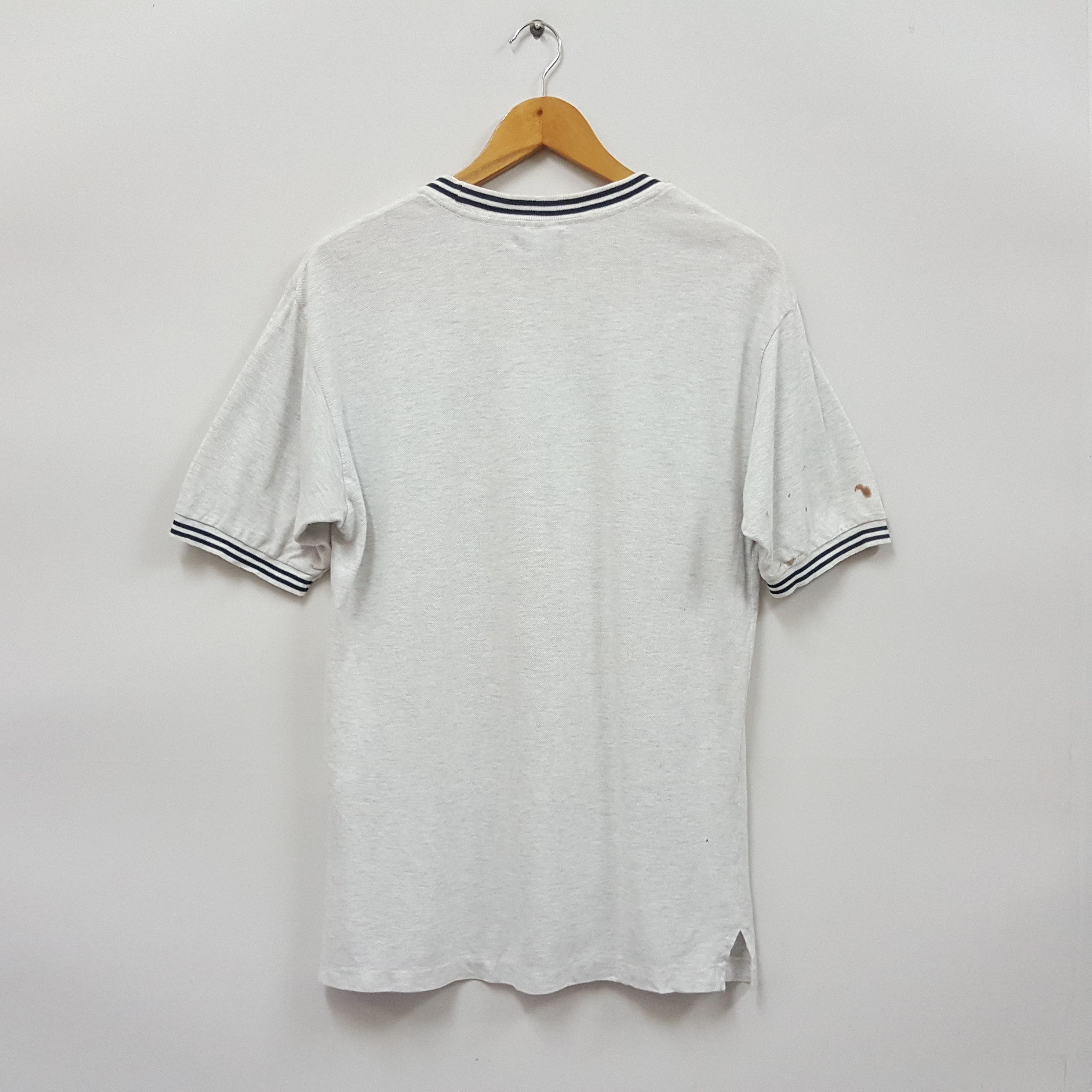 Fred Perry × Vintage Vintage FRED PERRY small logo t-shirt Size US L / EU 52-54 / 3 - 2 Thumbnail