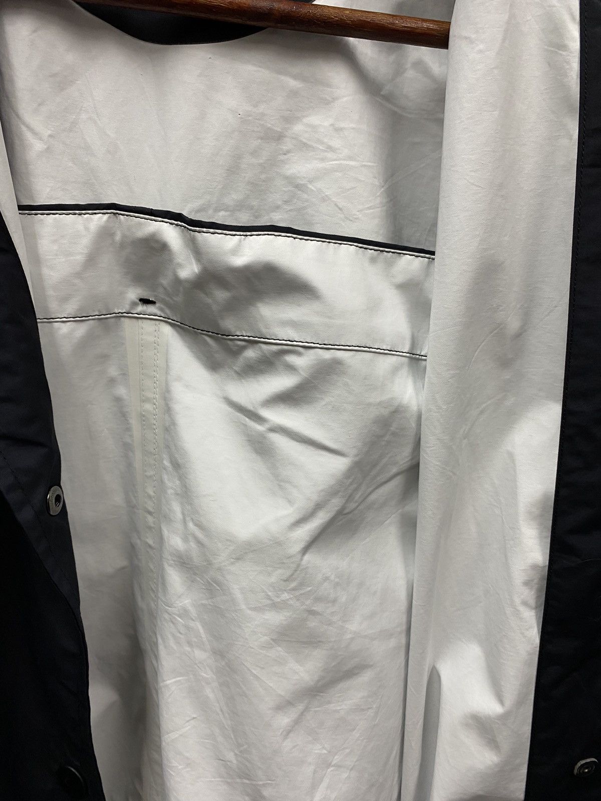 Christophe Lemaire × Lemaire × Uniqlo Lemaire x Uniqlo Waterproof Trench Coat Size US M / EU 48-50 / 2 - 8 Thumbnail
