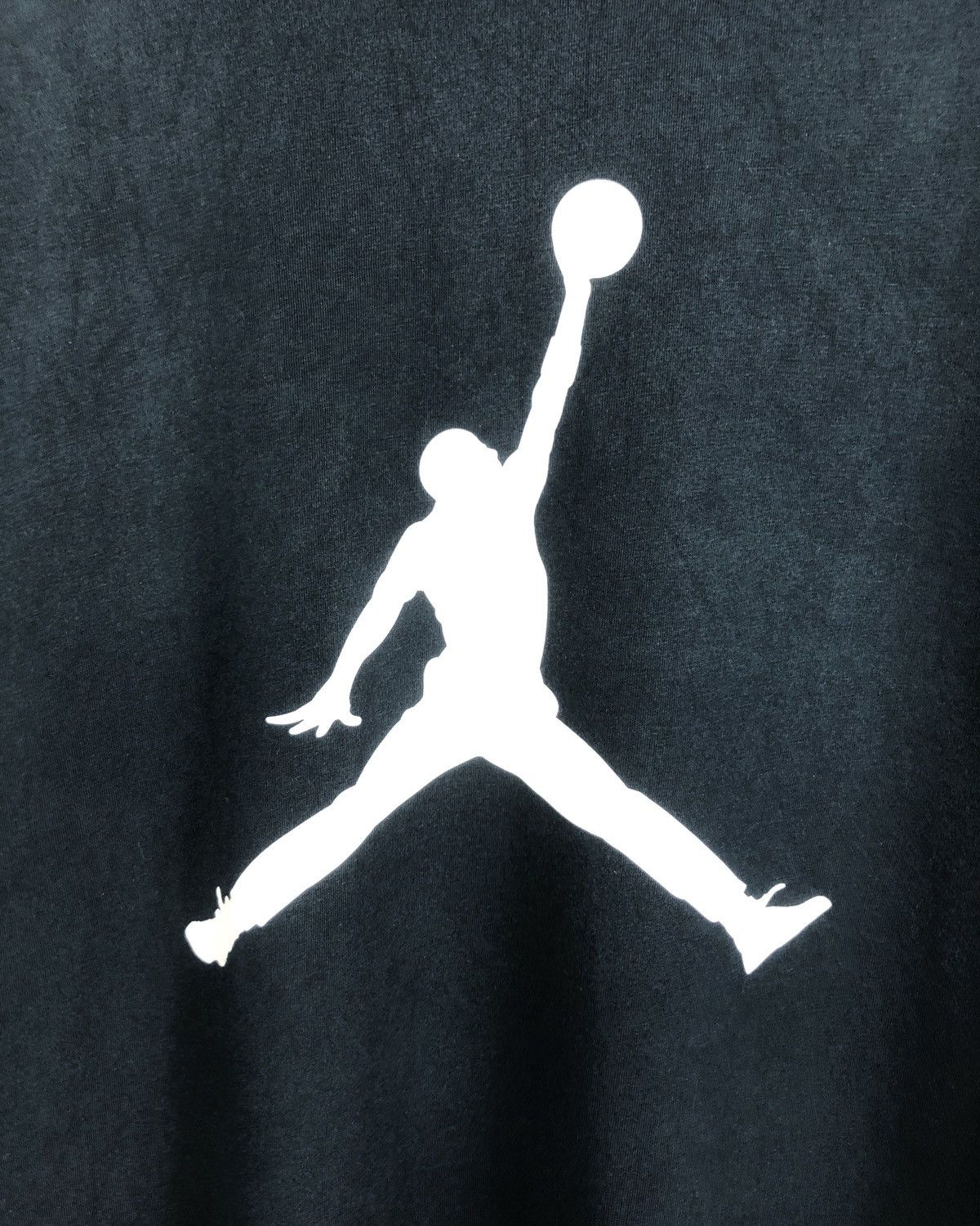 Jordan Brand Rare Nike Air Jordan Tee Size US L / EU 52-54 / 3 - 3 Thumbnail
