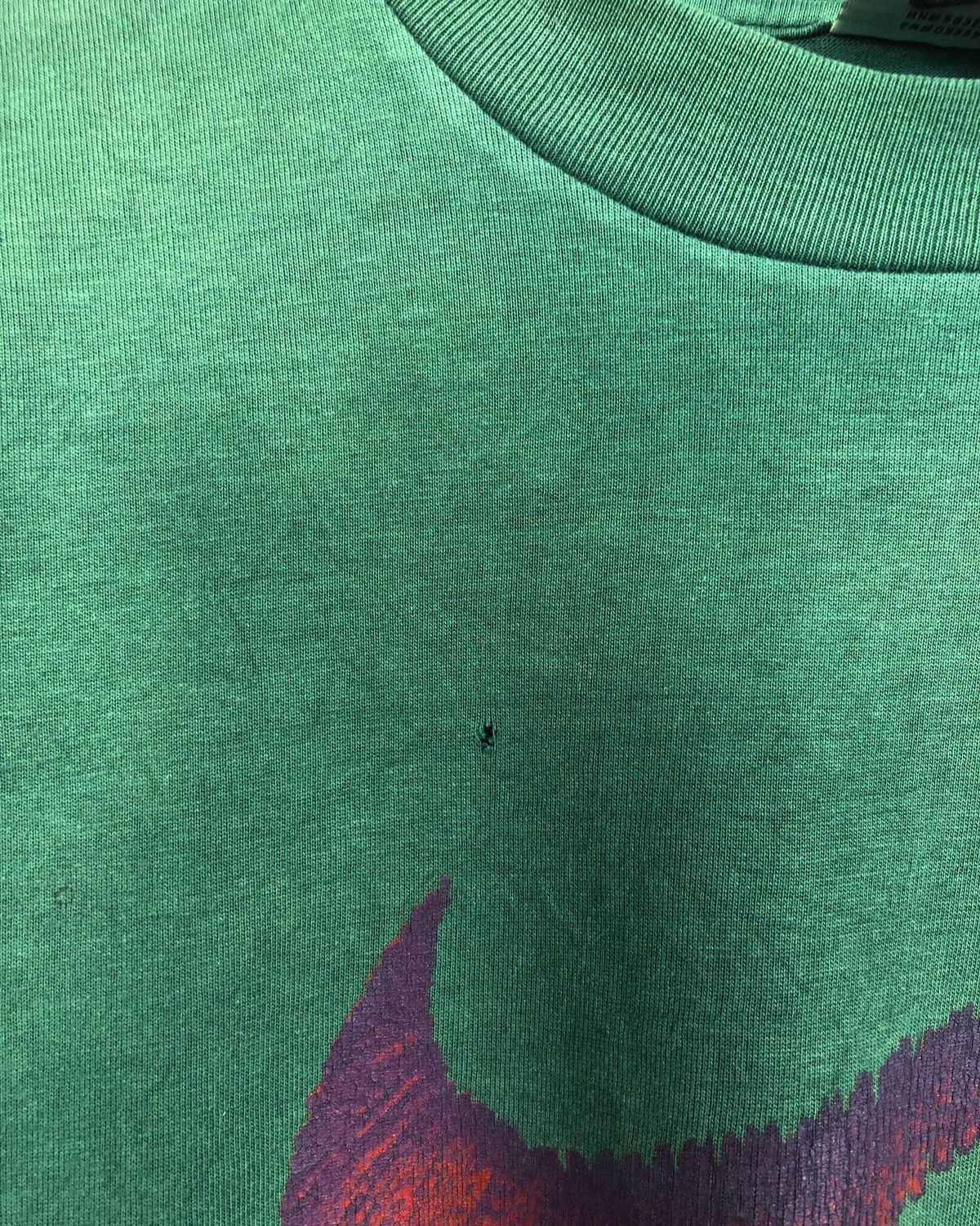 Nike Rare Vintage Nike Big Logo Tee Size US S / EU 44-46 / 1 - 11 Thumbnail
