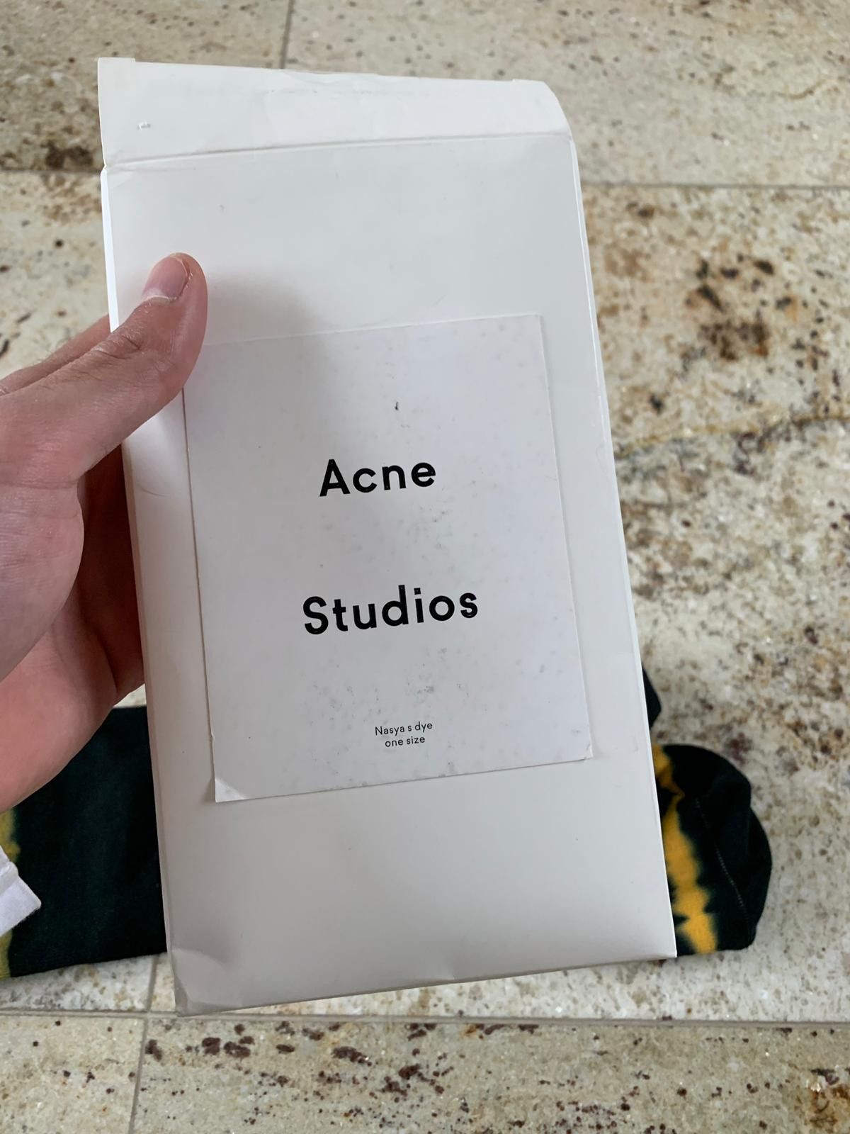 Acne Studios Nasaya S Dye in Black / Black Yellow Size ONE SIZE - 9 Thumbnail