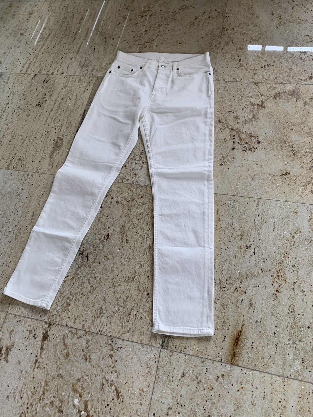 Acne Studios 29 x 34 River Denim in White Size US 29 - 8 Thumbnail
