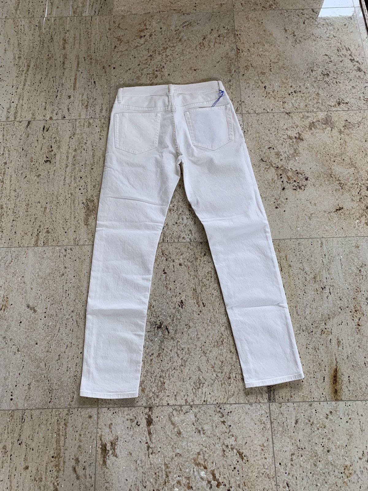 Acne Studios 29 x 34 River Denim in White Size US 29 - 12 Thumbnail