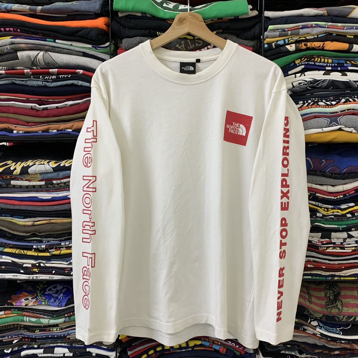 The North Face THE NORTH FACE BEAUTIFUL BACK PRINT Size US M / EU 48-50 / 2 - 2 Thumbnail