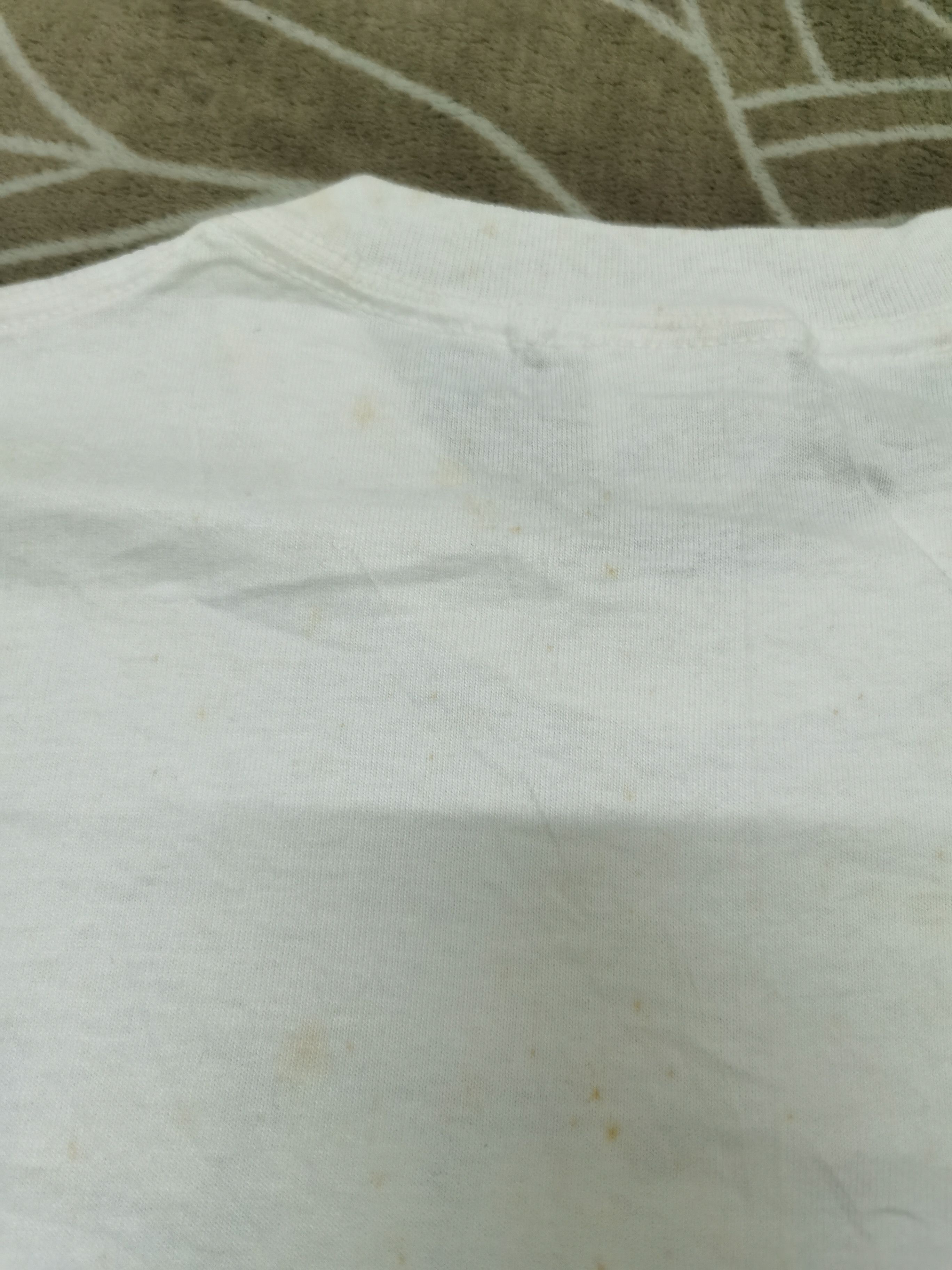 Hanes × Vintage Vintage 2002 Earth Day Keeping Our World Together Size US M / EU 48-50 / 2 - 7 Thumbnail