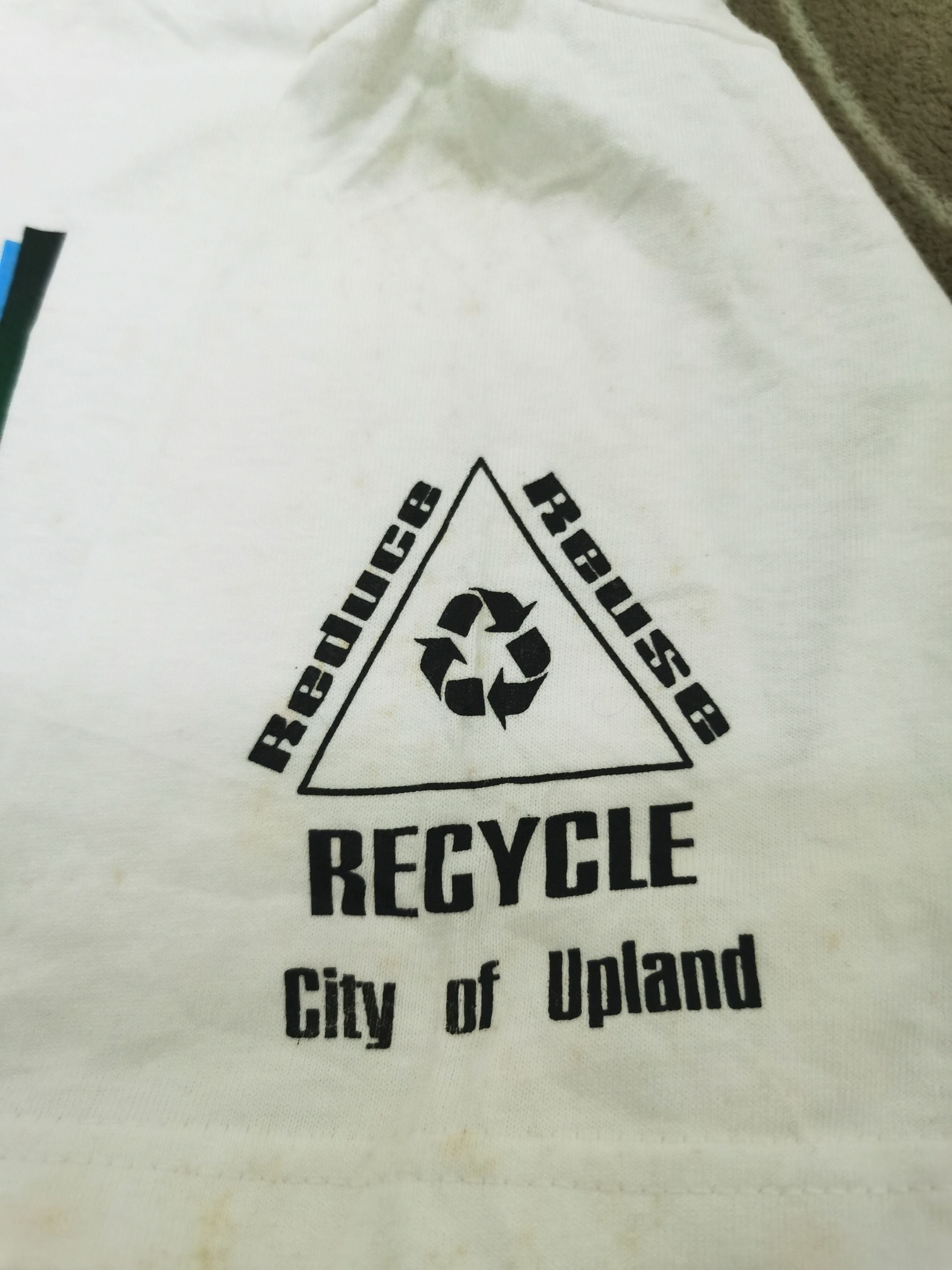 Hanes × Vintage Vintage 2002 Earth Day Keeping Our World Together Size US M / EU 48-50 / 2 - 10 Thumbnail