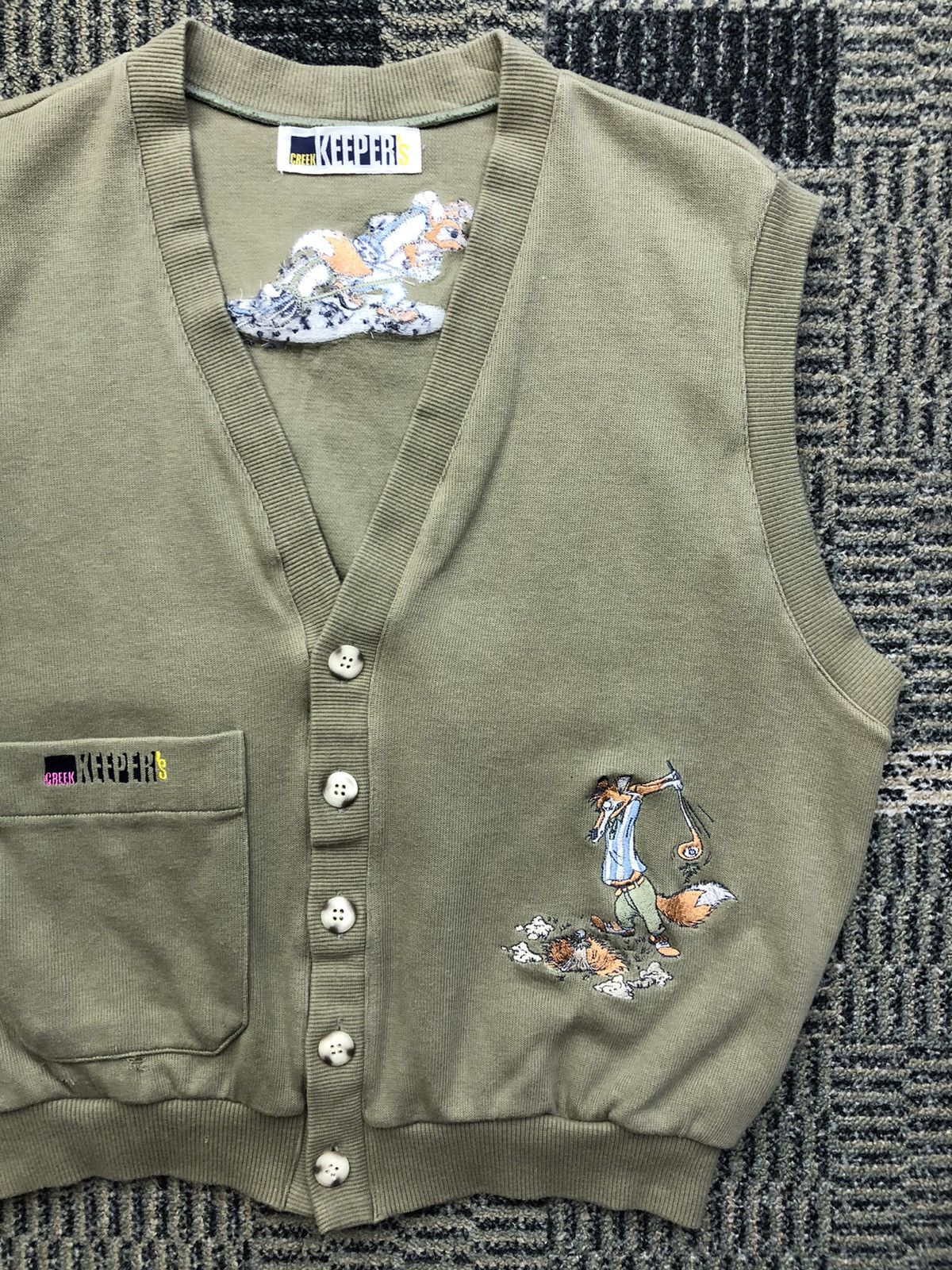 Japanese Brand Vintage Creek Keeper's Embroidery Sleeveless Sweater Size US L / EU 52-54 / 3 - 4 Thumbnail